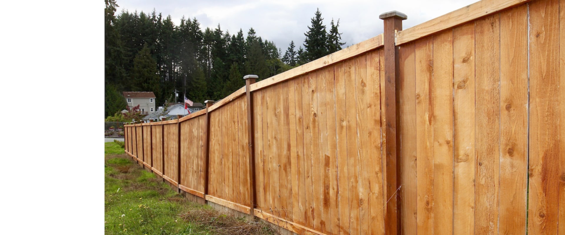 Maximizing Resale Value: The Best Fence Options for Your Property