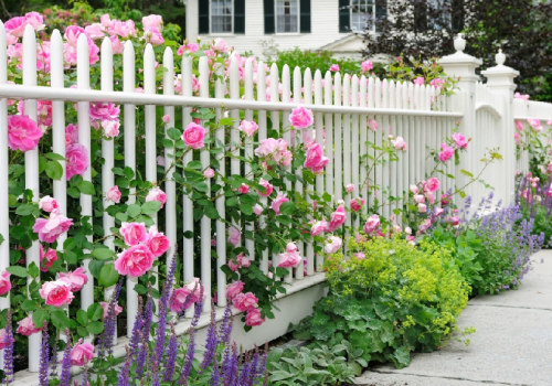 Garden Fencing Ideas to Enhance Your Landscape Design